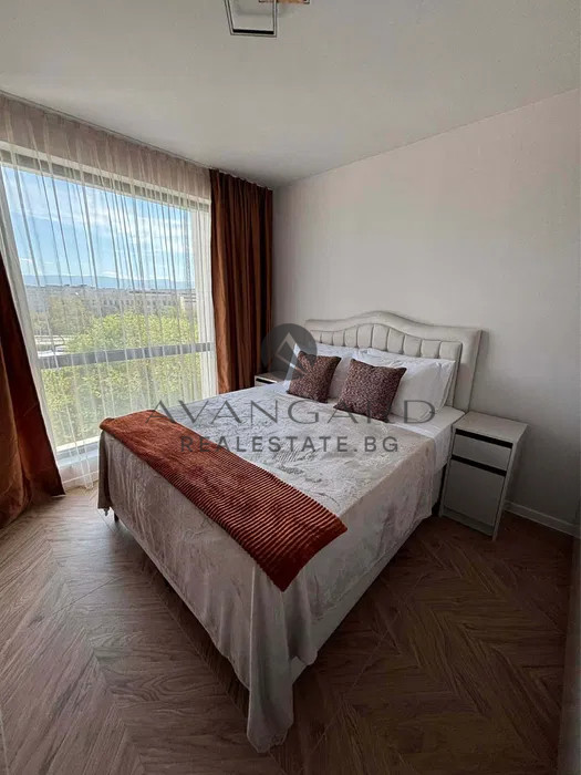 АКТ 16! Обзаведен тристаен ТРАКИЯ