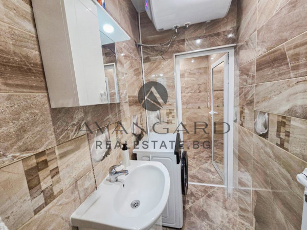 ТРИ ОТДЕЛНИ СТАИ !!! ОБЗАВЕДЕН/ТРАКИЯ/ДО ТЦ ФОРУМ !!!