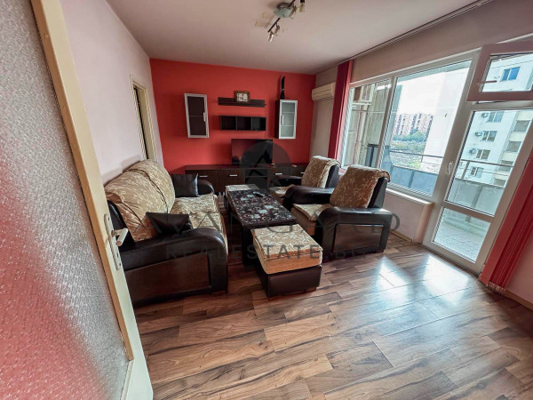 ТРИСТАЕН АПАРТАМЕНТ С РЕАЛНА КВАДРАТУРА ДО ПАРК ЛАУТА!!!