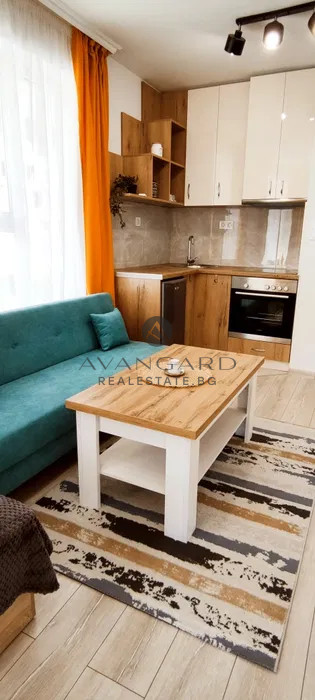 ОБЗАВЕДЕН ЕДНОСТАЕН/Смирненски