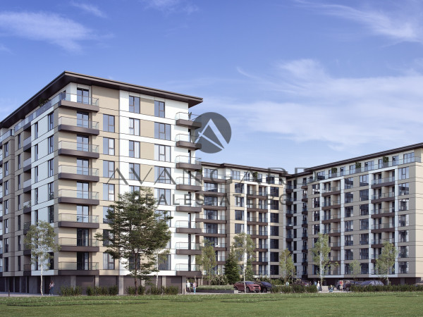 Четиристаен апартамент в луксозна сграда