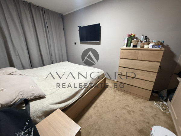 Four -bedroom apartment center east