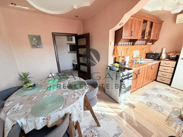 THREE-BEDROOM APARTMENT WITH FOUR SEPARATE ROOMS