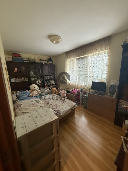 THREE-ROOM APARTMENT WITH REAL SQUARE AREA NEAR PLOVDIV MALL!!!