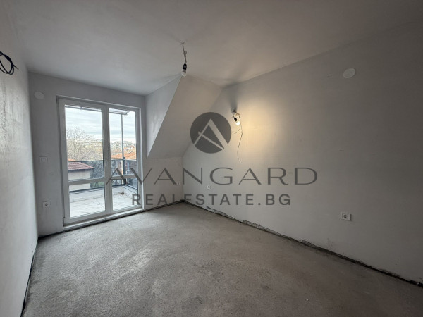 ТРИСТАЕН АПАРТАМЕНТ С АКТ16! КЮЧУК ПАРИЖ!