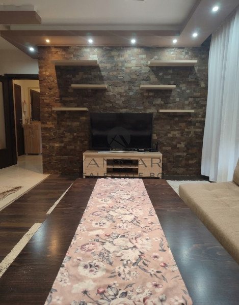 Three-room furnished / Lidl store