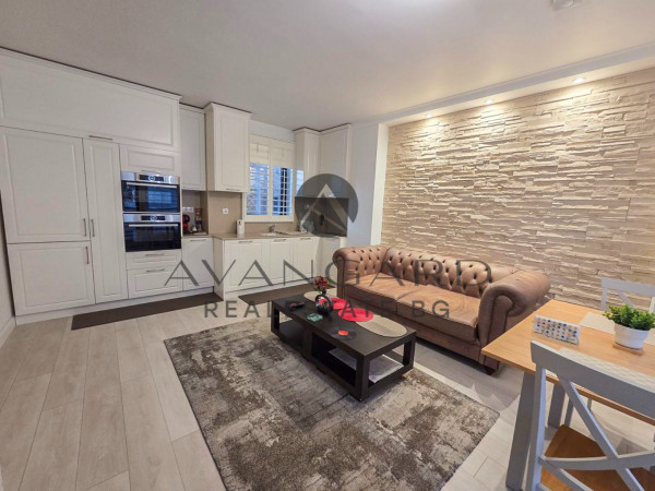 EXCELLENT LOCATION!!! LUXURIOUSLY FURNISHED !!! TWO BEDROOM !!!