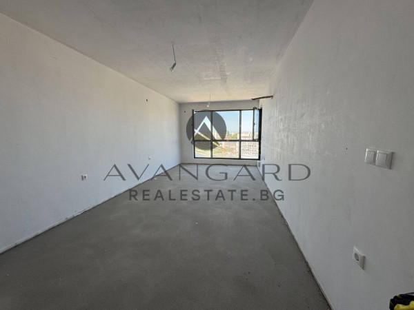 ДВУСТАЕН АПАРТАМЕНТ С АКТ14! КАМЕНИЦА!