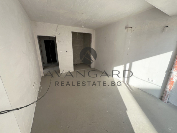 ACT 16! Three-room apartment / Ostromila