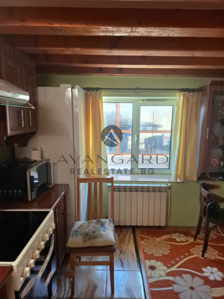 House with 1,700 sq.m. yard/ Kostievo