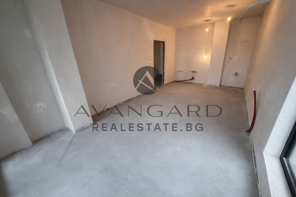 ИЗГОДНО! Тристаен с акт 16 Тракия