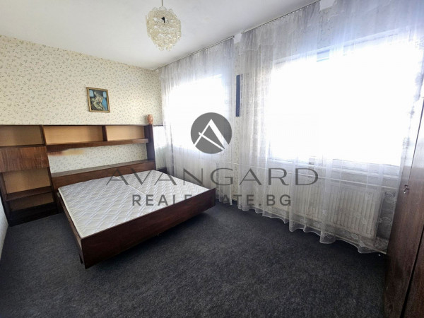 Тристаен м-н Детски свят