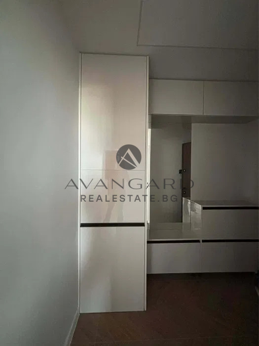 АКТ 16! Обзаведен тристаен ТРАКИЯ