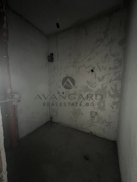 Two -bedroom apartment with Act 16 on Moder Street !!!
