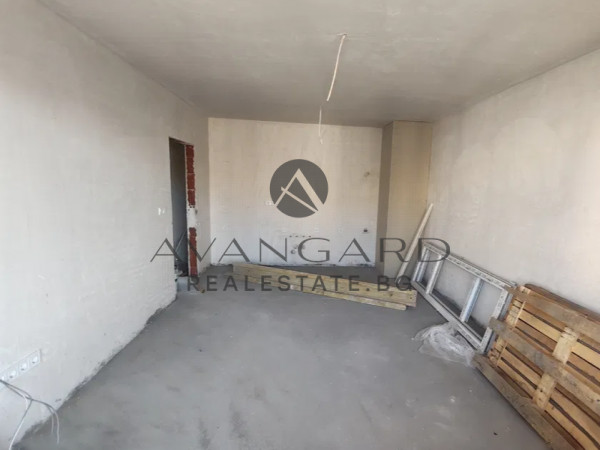 ТРИСТАЕН АПАРТАМЕНТ ПРЕД АКТ 16