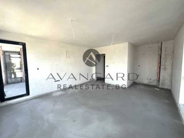 АКТ 14! ПРОСТОРЕН ТРИСТАЕН