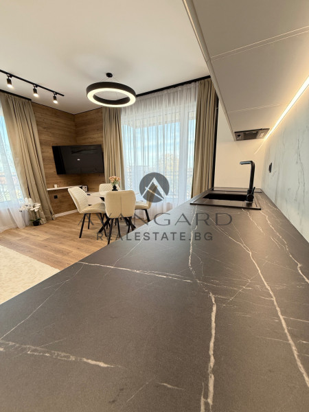 АКТ 16 !!! ТРИСТАЕН/ОБЗАВЕДЕН/КЪРШИЯКА