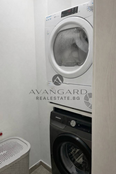 ТРИСТАЕН ОБЗАВЕДЕН АПАРТАМЕНТ! КЮЧУК ПАРИЖ!