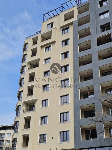 ТРИСТАЕН АПАРТАМЕНТ ДО ТЦ ГРАНД