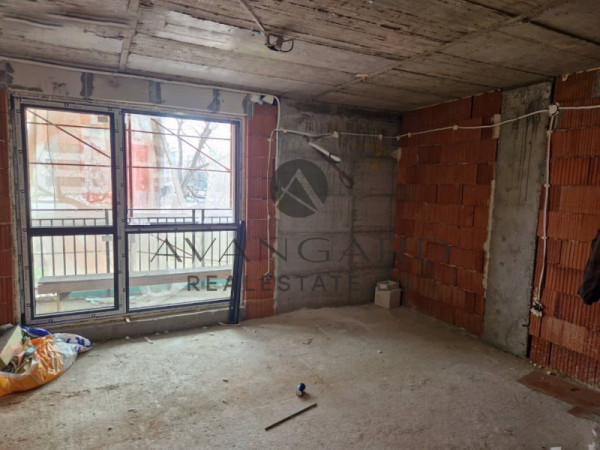 One bedroom with Act 14 in a small boutique building!