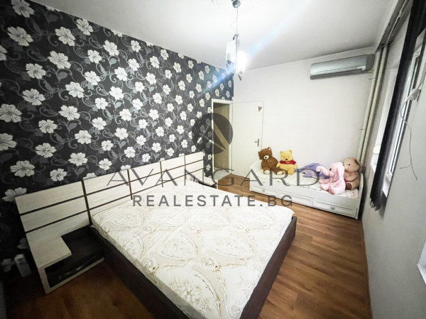 A two -bedroom real area of ​​the mail