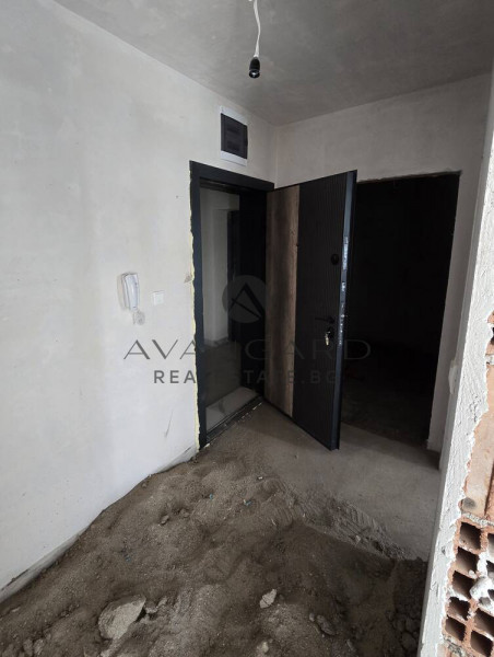 ДВУСТАЕН С АКТ 15 / Смирненски