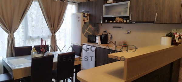 Двустаен РЕАЛНА КВАДРАТУРА