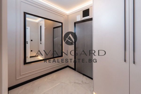 DESIGNER TWO-ROOM APARTMENT WITH UNDERGROUND PARKING SPACE INCLUDED IN THE PRICE!!!