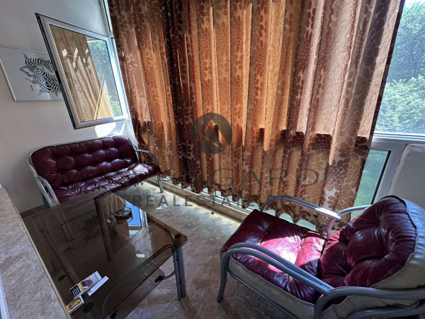 Multi -bedroom unfurnished! Karshiyaka!