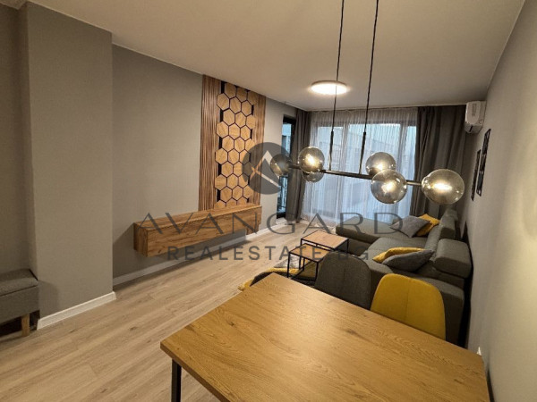 ЛУКСОЗЕН ДВУСТАЕН !!! ХРИСТО СМИРНЕНСКИ !!!