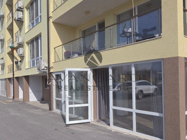 Търговско помещение / Беломорски