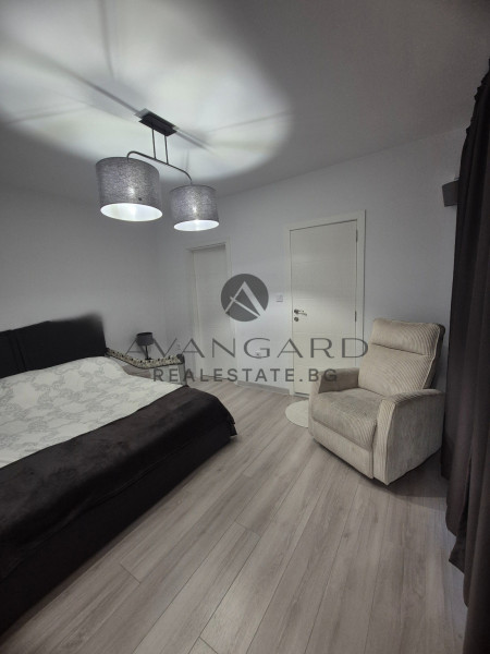 SINGLE-FAMILY HOUSE IN BELASHTICSA VILLAGE