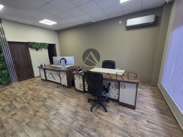 FURNISHED OFFICE FOR RENT / Trakia Residential Complex