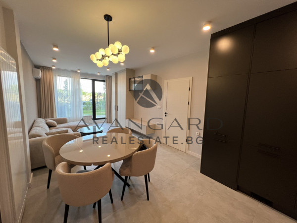 GARAGE INCLUDED IN THE PRICE! THREE-ROOM FURNISHED / THRACIA