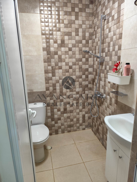 TWO BEDROOM FURNISHED! CENTER!