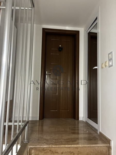 НАПЪЛНО ОБЗАВЕДЕН МЕЗОНЕТ / Водна палата