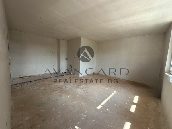 Spacious one -bedroom / new modern building