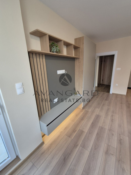 Spacious one -bedroom / new building / judge