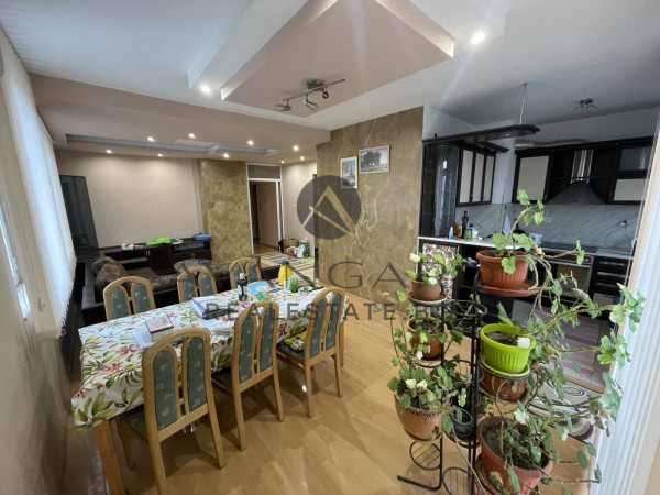Two -bedroom apartment in the heart of Kyuchuk Paris !!!