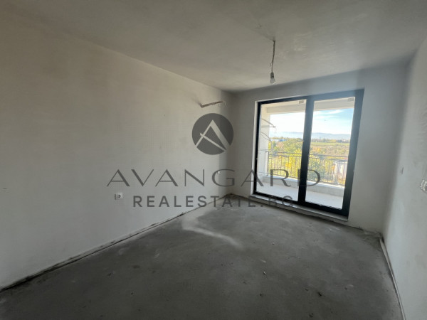 Тристаен апартамент / Кършияка