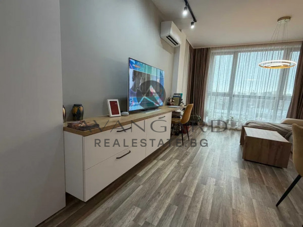 СТИЛЕН ДВУСТАЕН АПАРТАМЕНТ С ПАРКОМЯСТО В ЦЕНАТА!