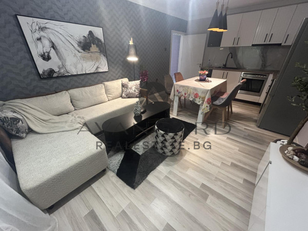 TOP OFFER! Luxury three-room Karshiyaka