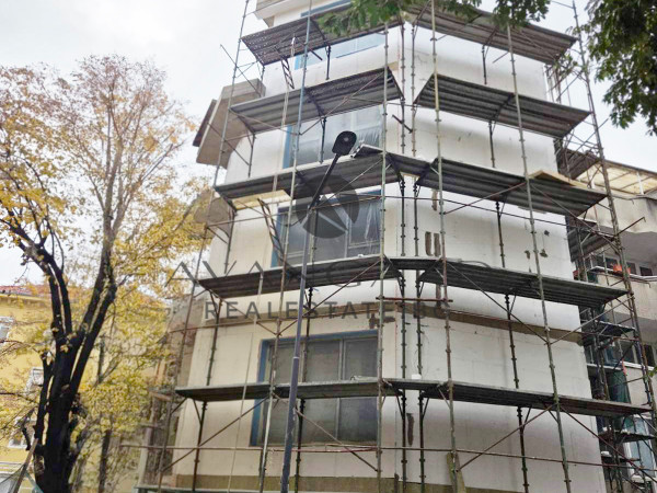 СУПЕРЦЕНТЪР!!! ТРИСТАЕН АПАРТАМЕНТ!