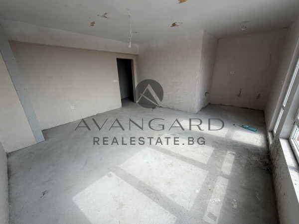 ПРЕД АКТ 16! Тристаен ТРАКИЯ ПОЛИКЛИНИКАТА