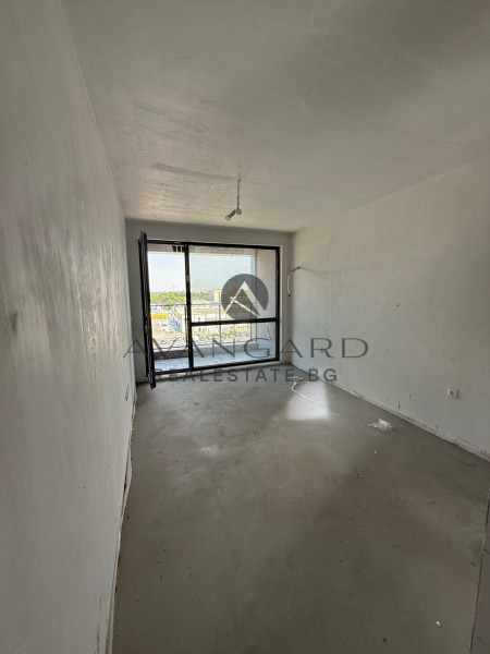 One bedroom apartment in front of Act 16!