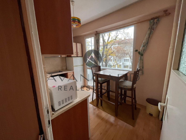 Двустаен РЕАЛНА КВАДРАТУРА