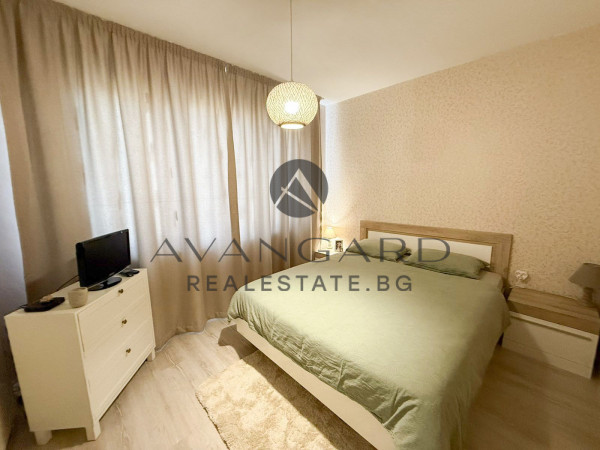 ТРИСТАЕН ОБЗАВЕДЕН С ЧЕТИРИ ОТДЕЛНИ СТАИ! КЮЧУК ПАРИЖ!