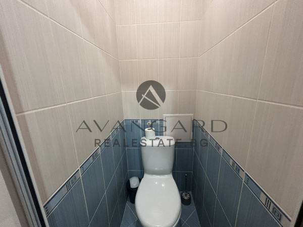 Wonderful one -bedroom real square