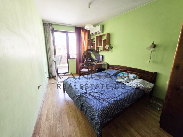 Furnished one -bedroom / middle floor / Gerdjika