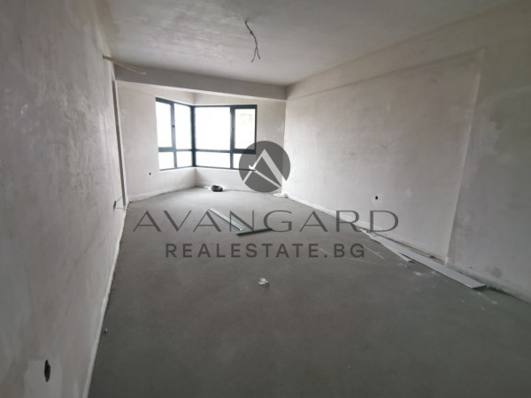 АКТ 16! Тристаен МОЛ ПЛОВДИВ